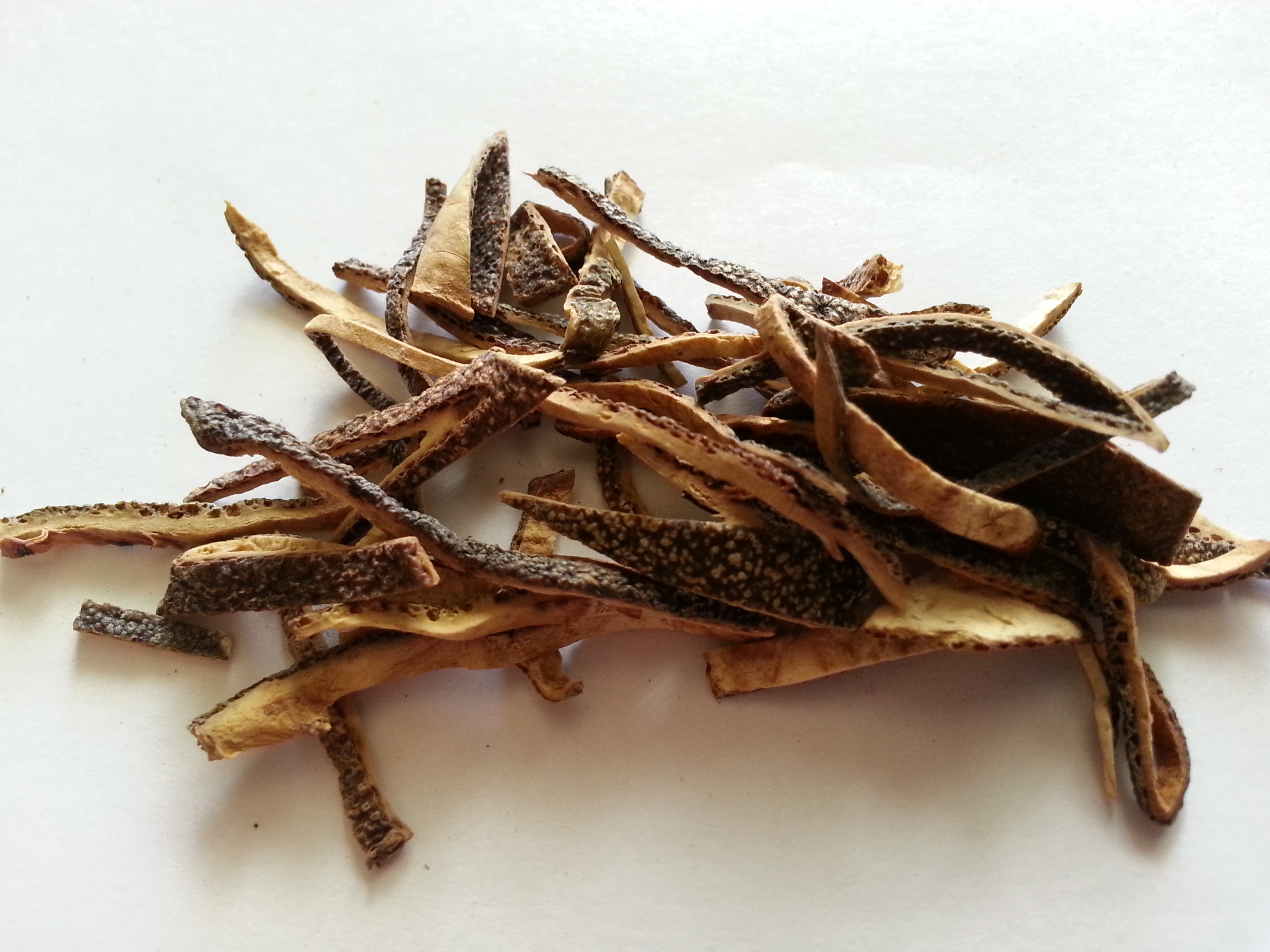 qing pi, citri reticulatae viride pericarpium.jpg