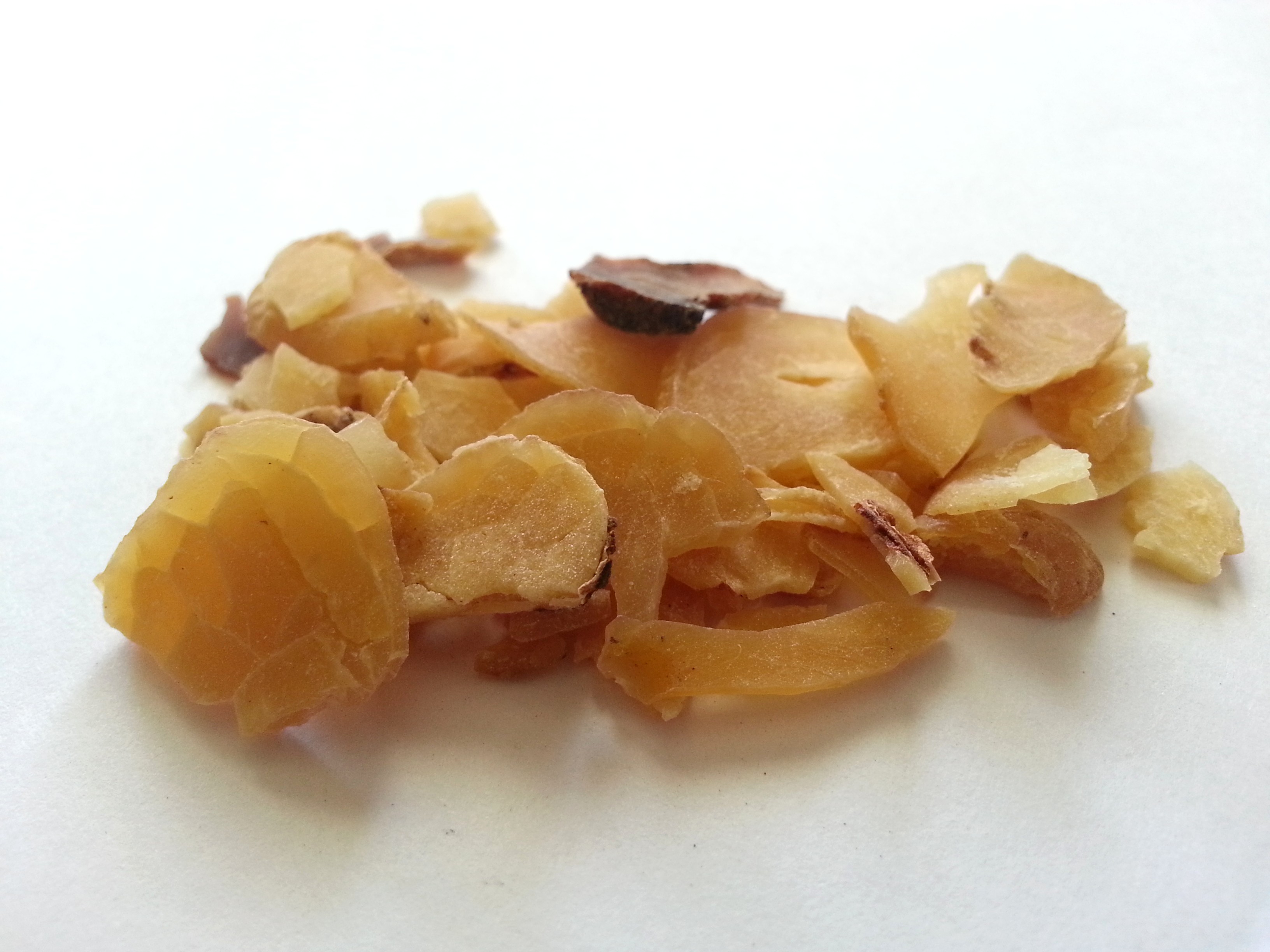 zhi tian an xing, arisaematis rhizoma preparatum.jpg